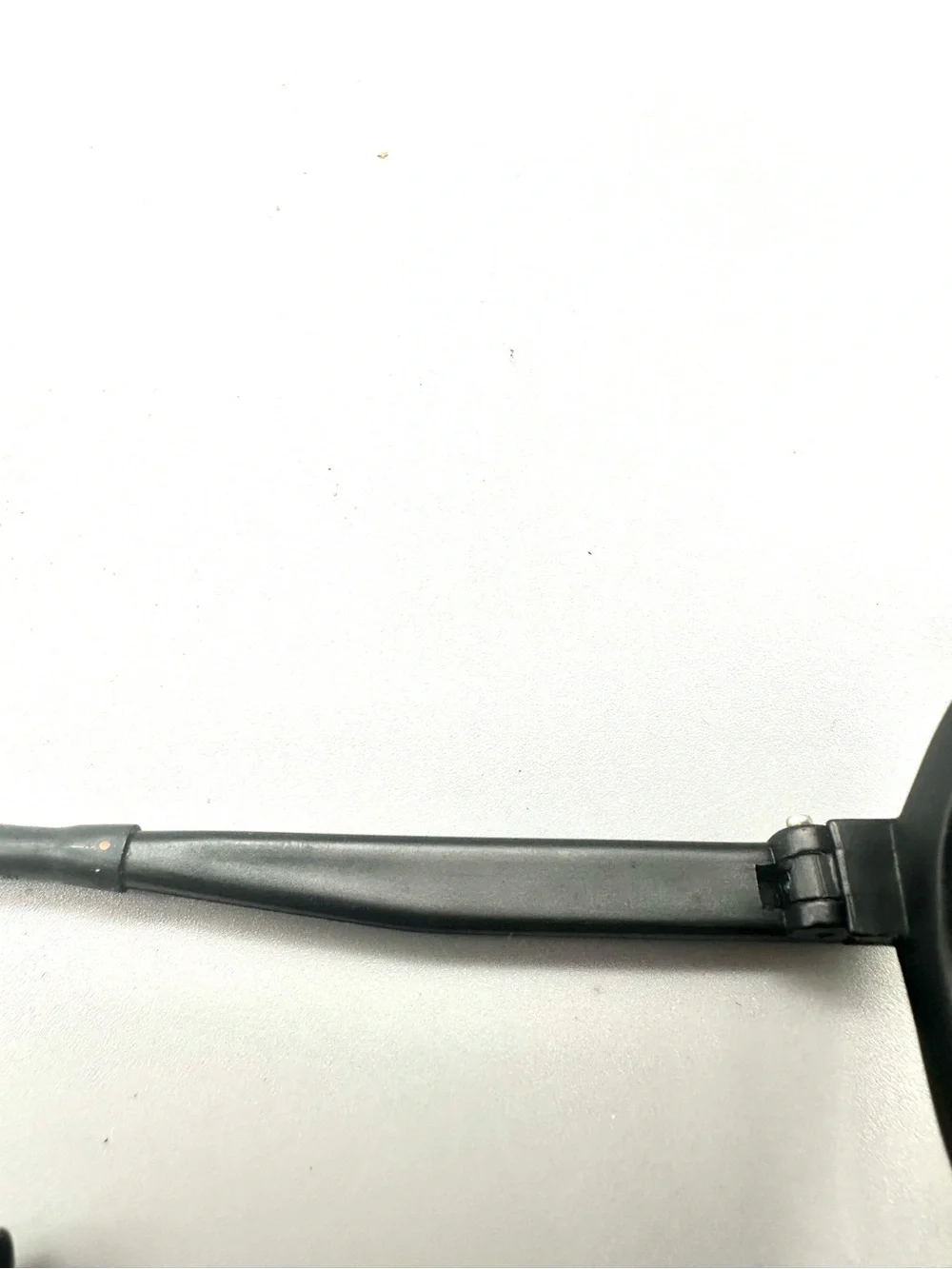 Men's Polarized Sunglasses with Yellow Mirrored Lenses